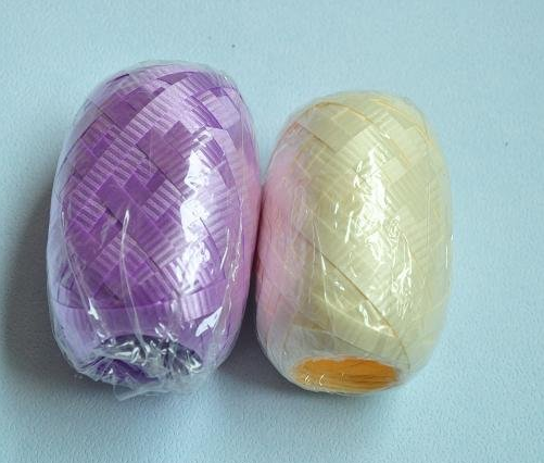 Red , white , violet  Balloon Ribbon Egg , Crimped solid Gift curly ribbon egg
